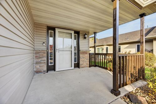 30350 Fox Run Rd, Stacy, MN, 55079-9665 | Card Image