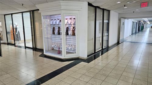 ste-1109-777 Nw 72nd Ave, Miami, FL, 33126-3177 | Card Image