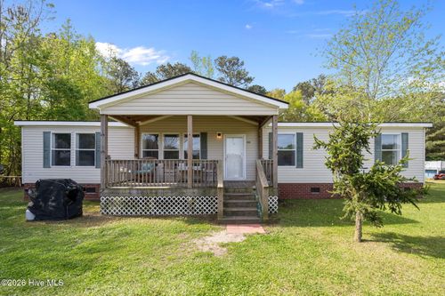 166 Haystack Branch Ln, Beulaville, NC, 28518-8403 | Card Image