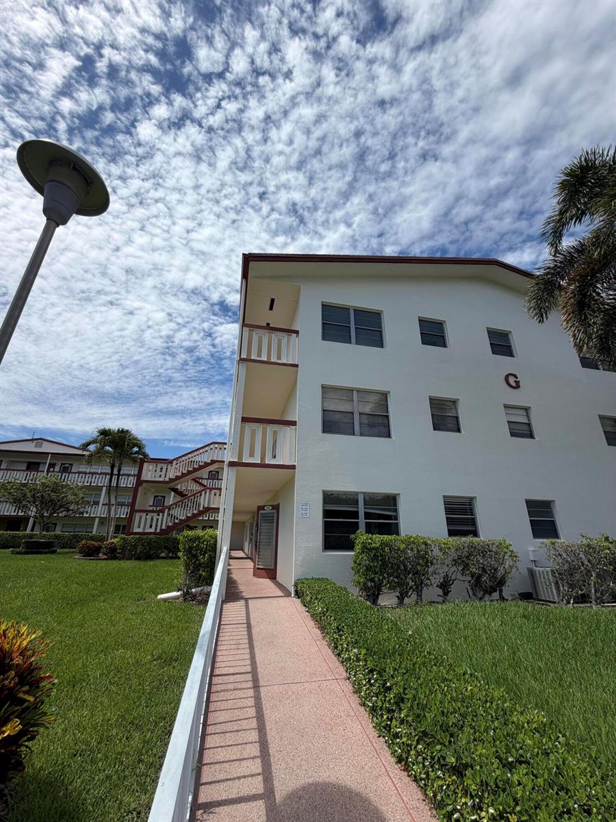 Residential Lease in Boca Raton 2