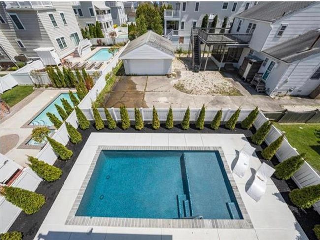 5765 Ocean Dr, House other with 4 bedrooms, 3 bathrooms and 3 parking in Avalon NJ | Image 26