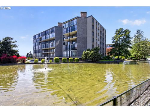 4111-5575 E Evergreen Blvd, Vancouver, WA, 98661 | Card Image