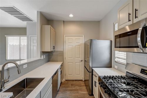 220 Shy Dandelion St, Las Vegas, NV, 89106-4370 | Card Image