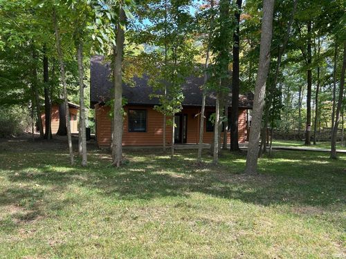 893 Bobtail Ct, Peru, IN, 46970-2905 | Card Image