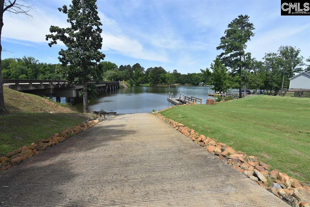 Land in Leesville