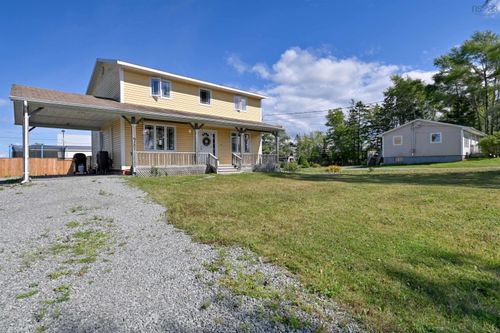 9307 Pepperell St, Saint Peters, NS, B0E3B0 | Card Image