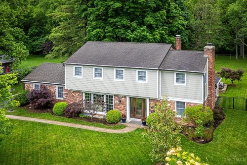 104 Red Bird Ln, Terrace Park, OH, 45174-1075 | Card Image