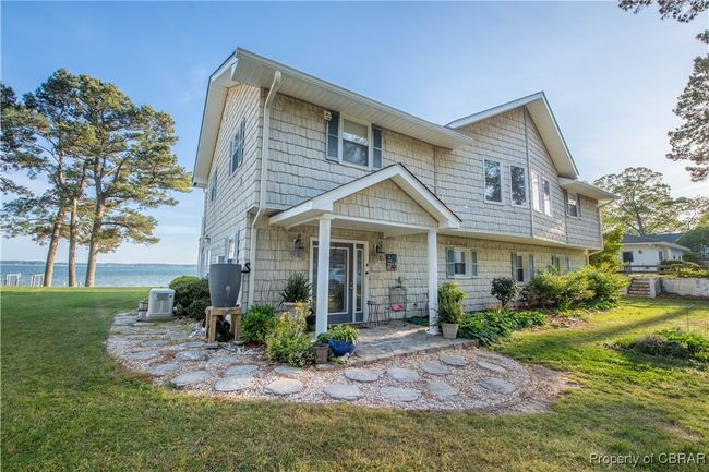 335 Berryville Shores Dr, House other with 3 bedrooms, 2 bathrooms and null parking in Deltaville VA | Image 32