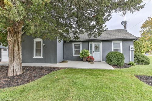 955 Mid Nwal Townline Road, Norfolk County, ON, N0J1E0 | Card Image