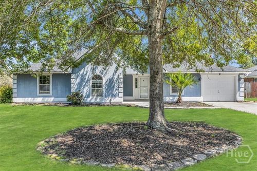 1936 Heathrow Dr, Hinesville, GA, 31313-9412 | Card Image
