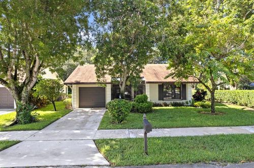 2788 Dracaena Ct, Delray Beach, FL, 33445-8207 | Card Image