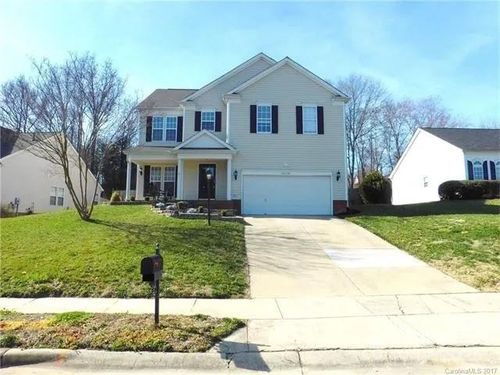 15108 Strathmoor Dr, Charlotte, NC, 28277-1573 | Card Image