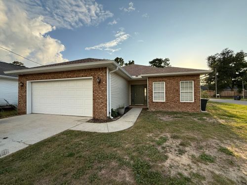144 Howard St, Niceville, FL, 32578-8022 | Card Image