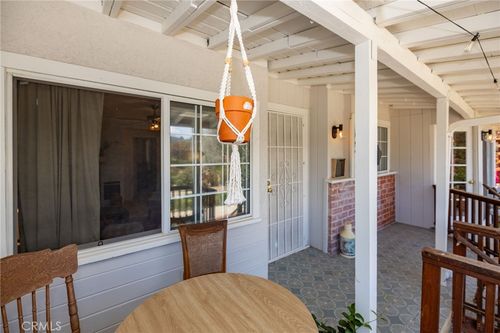 2576 Green Hills Way, Vista, CA, 92084-2748 | Card Image