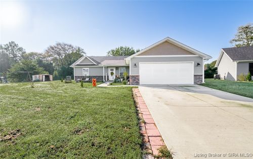 1239 Rolling Meadows Ct, Scottsburg, IN, 47170-8712 | Card Image