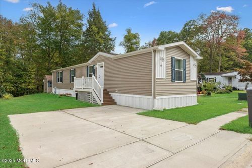 10 Sunflower Dr, Jackson, NJ, 08527-3819 | Card Image