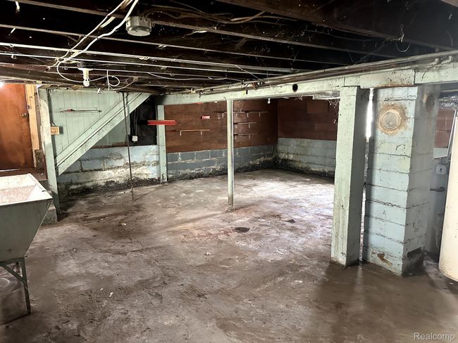 19351 Georgia St, House other with 4 bedrooms, 1 bathrooms and null parking in Roseville MI | Image 13