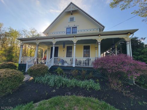 741 County Road 625, Hampton, NJ, 08827-4135 | Card Image