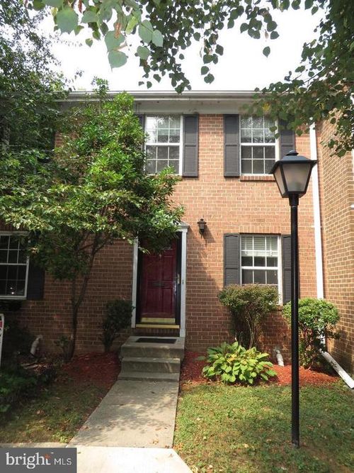 512 S Henry St, ALEXANDRIA, VA, 22314-3920 | Card Image