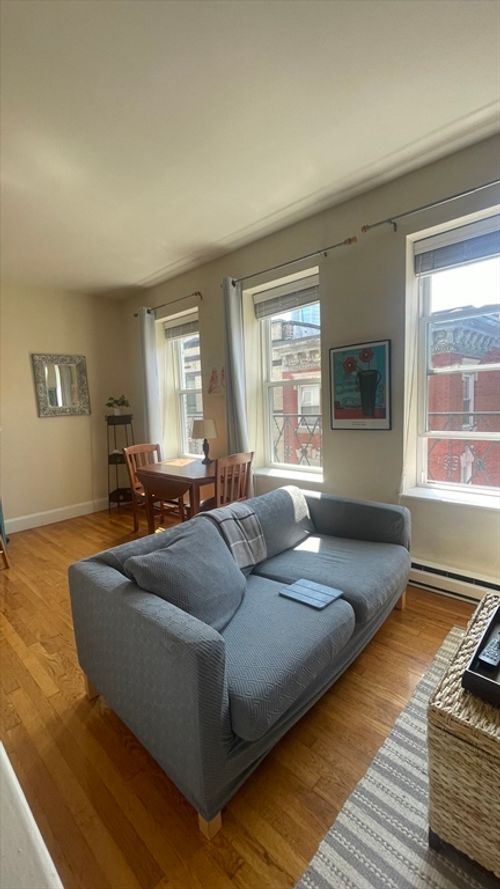 apt-4d-121 Salem St, Boston, MA, 02113-1760 | Card Image