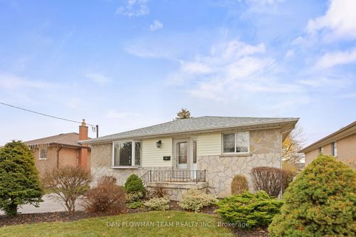 1451 Bala Dr, Oshawa, ON, L1J3T6 | Card Image