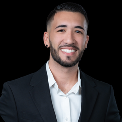 Christopher Valdes