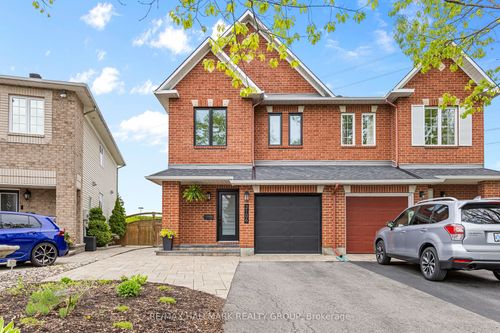 2106 Liska St, Orléans, ON, K4A4J6 | Card Image
