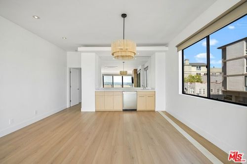 unit-101-1 Northstar St, Marina del Rey, CA, 90292-6729 | Card Image