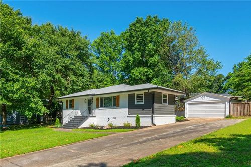 941 Shirley St Se, Smyrna, GA, 30082-3480 | Card Image
