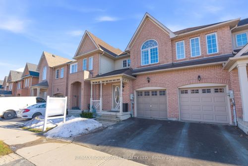 11 Stokely Cres, Whitby, ON, L1N9S8 | Card Image