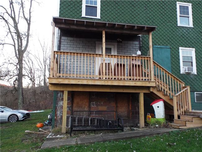 204 Tower Hill Ln, Home with 0 bedrooms, 0 bathrooms and 3 parking in Vanderbilt PA | Image 4