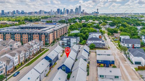 1022 Barsotti Ct, Dallas, TX, 75212-5319 | Card Image