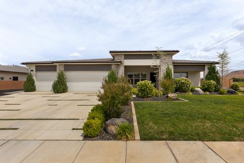 6 W Elinor Ln, Washington, UT, 84780 | Card Image