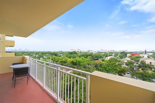 708-215 Sw 42nd Ave, Coral Gables, FL, 33134-1725 | Card Image