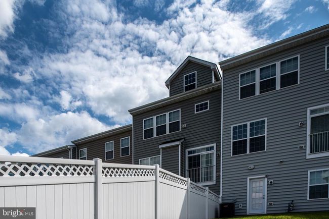 1207 Ramble Dr, Townhouse with 3 bedrooms, 4 bathrooms and null parking in FREDERICKSBURG VA | Image 41