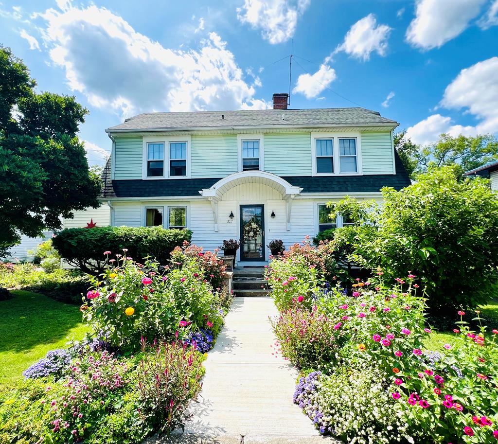 Owego St, Montour Falls, NY 14865