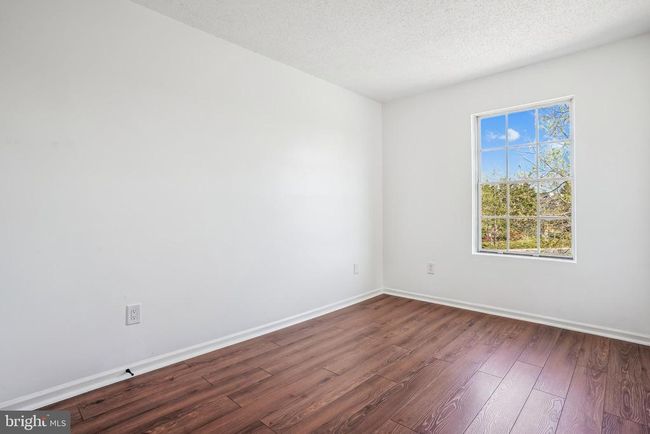 APT-301 - 9330 Niki Pl, Condo with 2 bedrooms, 2 bathrooms and null parking in MANASSAS VA | Image 16