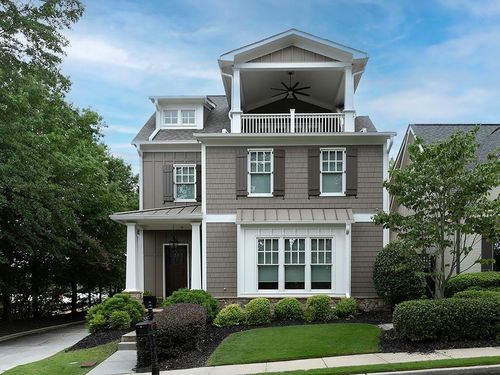 4574 Lois St Se, Smyrna, GA, 30080-6911 | Card Image