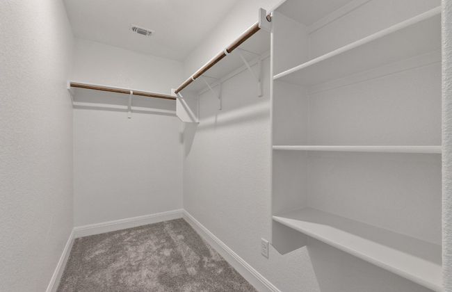 13320 Lapoynor St, House other with 3 bedrooms, 3 bathrooms and null parking in Manor TX | Image 9