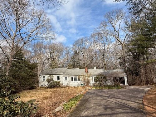 67 Stonehenge Road, South Kingstown, RI, 02881 | Card Image