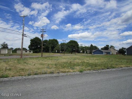 359 Main St, Turbotville, PA, 17772-8800 | Card Image