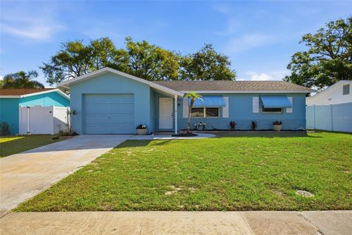 2217 Lauren Dr, Largo, FL, 33774-1504 | Card Image