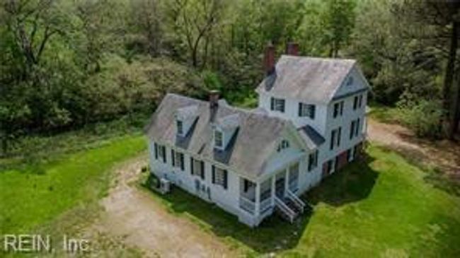 525 Main St, House other with 6 bedrooms, 3 bathrooms and null parking in Mathews VA | Image 8
