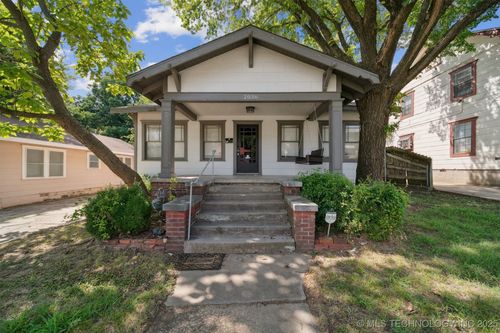 2036 12th St, Tulsa, OK, 74104-3805 | Card Image