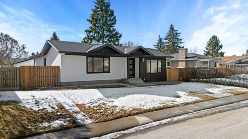 1731 111 Ave Sw, Calgary, AB, T2W1R6 | Card Image