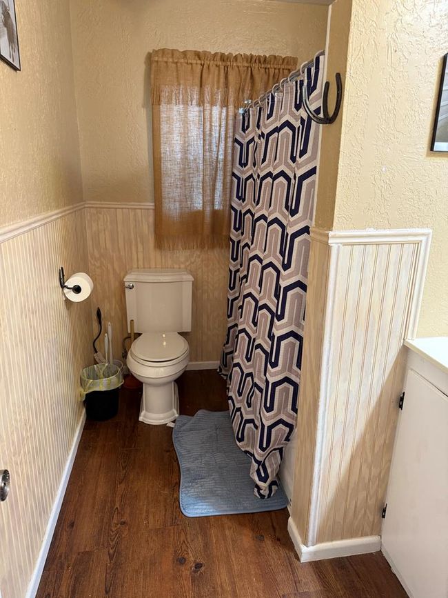 10561 W Us Highway 180, House other with 3 bedrooms, 2 bathrooms and 2 parking in Snyder TX | Image 12