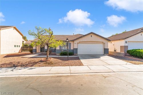 929 Baritone Way, North Las Vegas, NV, 89032-7898 | Card Image