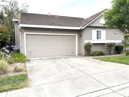 11651 Rolling Hills Pl, Dublin, CA, 94568-2296 | Card Image