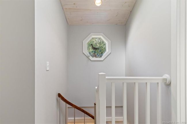 542 Shetucket Tpke, House other with 3 bedrooms, 3 bathrooms and null parking in Griswold CT | Image 20