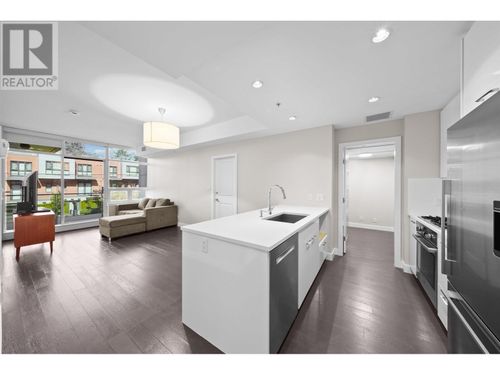 203-6383 Cambie St, Vancouver, BC, V5Z0G7 | Card Image